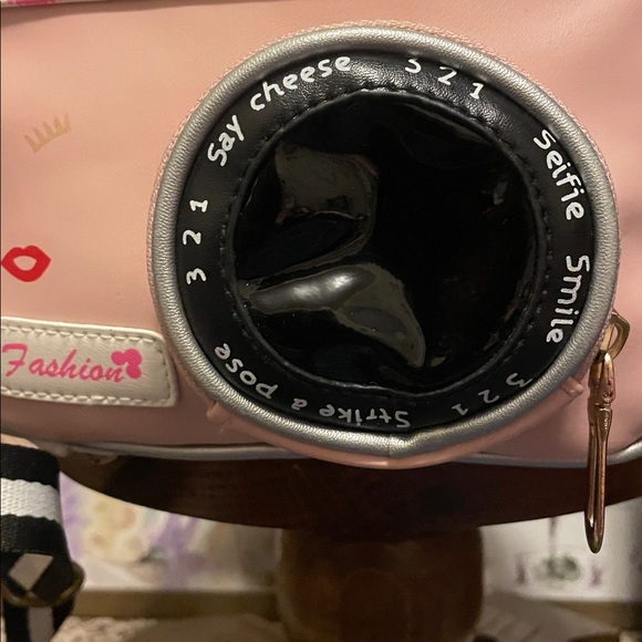 Camera Design Crossbody Bag - Picture 2 of 16